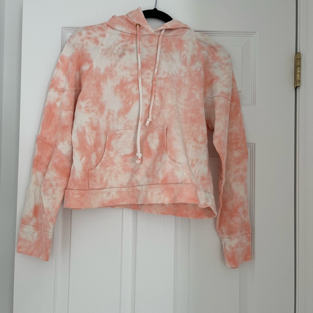 Loveshack peachy orange sweatshirt barely worn